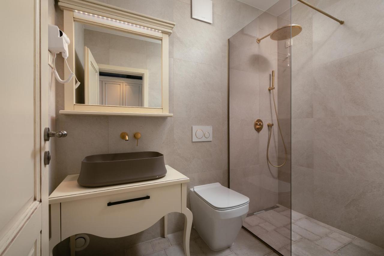 פודגורה Heritage Hotel Liberan מראה חיצוני תמונה