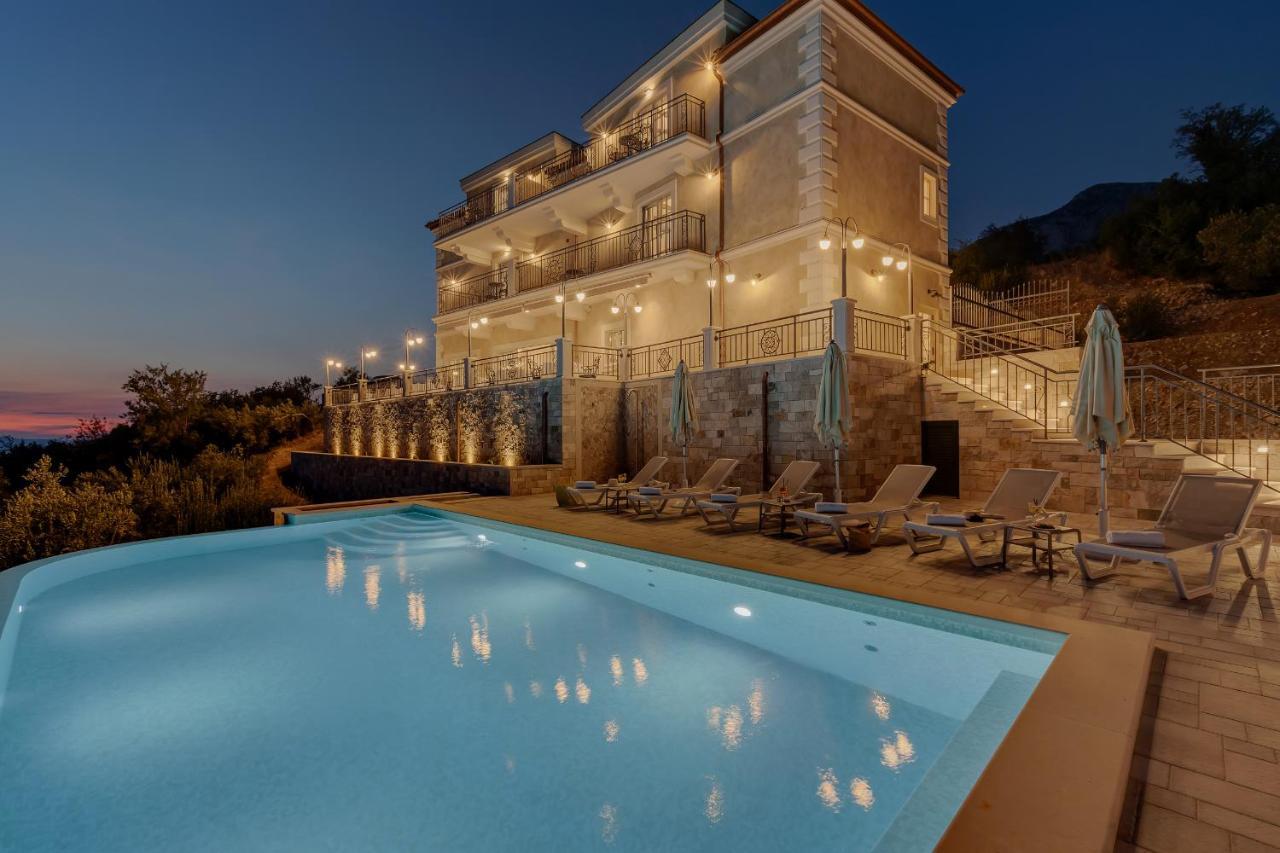 פודגורה Heritage Hotel Liberan מראה חיצוני תמונה