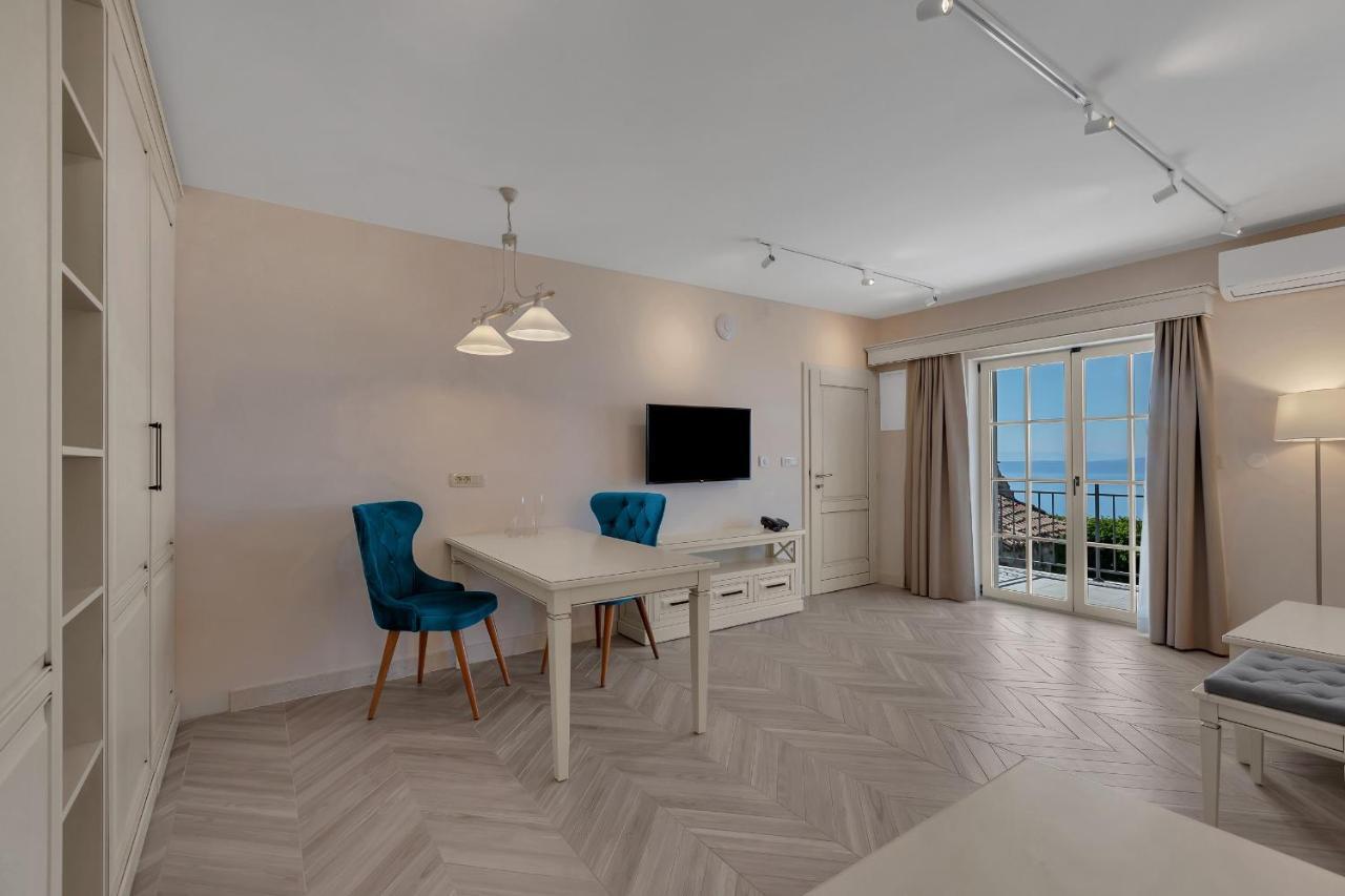 פודגורה Heritage Hotel Liberan מראה חיצוני תמונה