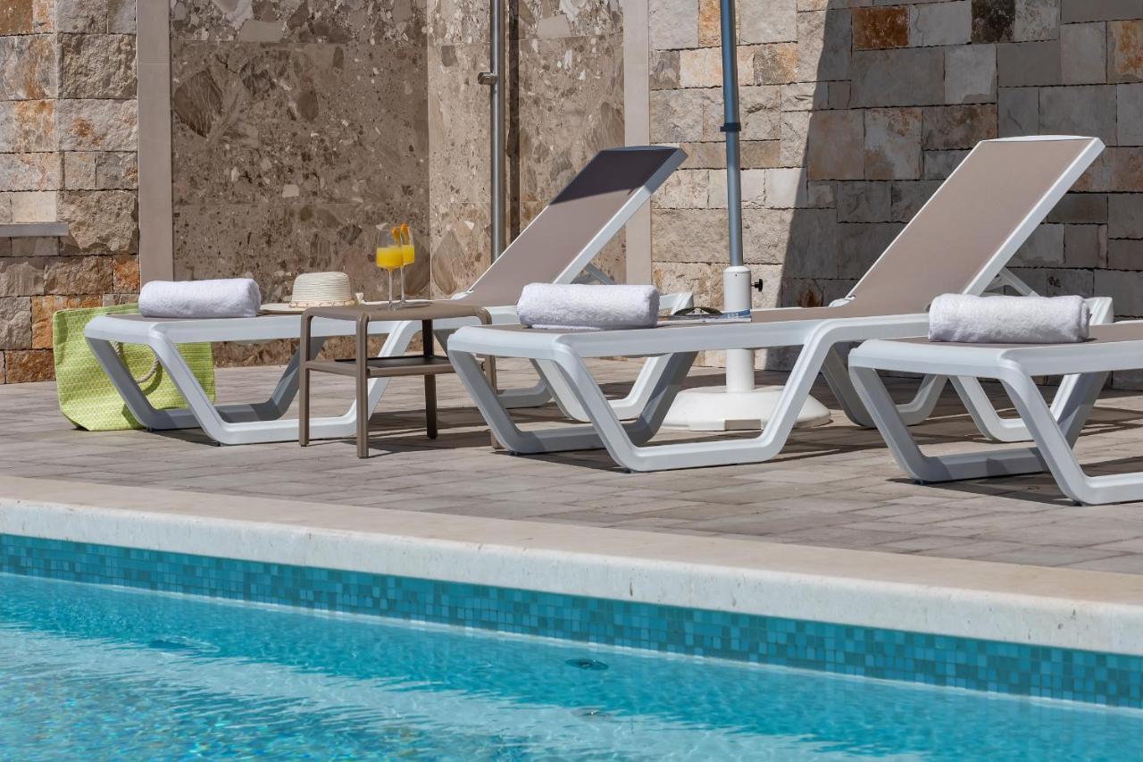 פודגורה Heritage Hotel Liberan מראה חיצוני תמונה